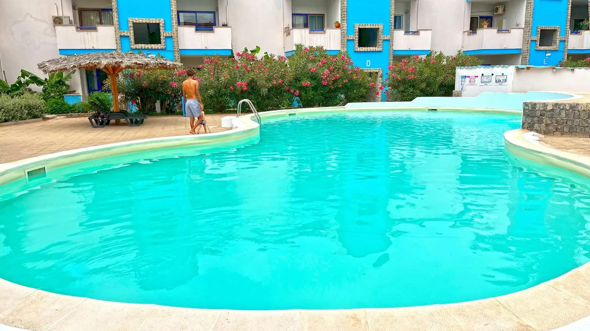 Appartement L12A Bright, Well Furnished, Close To The Beach And Village Centre Santa Maria Kaapverdische Eilanden